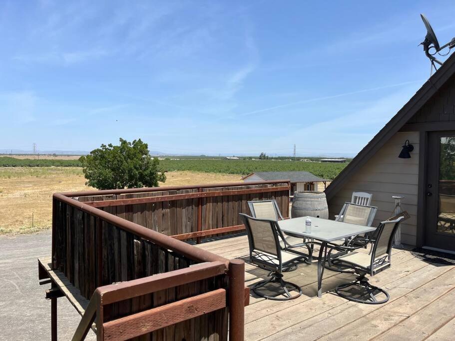 Adorable 1 Bedroom With Pool, And Horse Arena Oakdale Exteriér fotografie